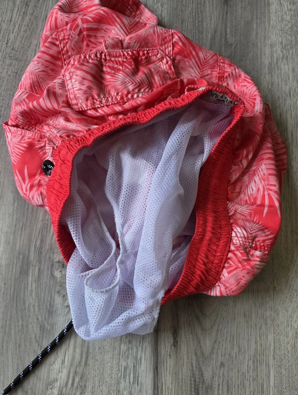 Spicy Tuna Men’s Small Pink Palm Leaf Swim Trunks 6” Inseam Lined Beach Shorts